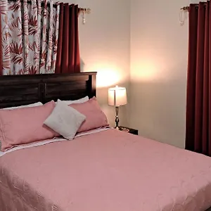Apartment Tropix Getaway - Car Available, Crocus Hill